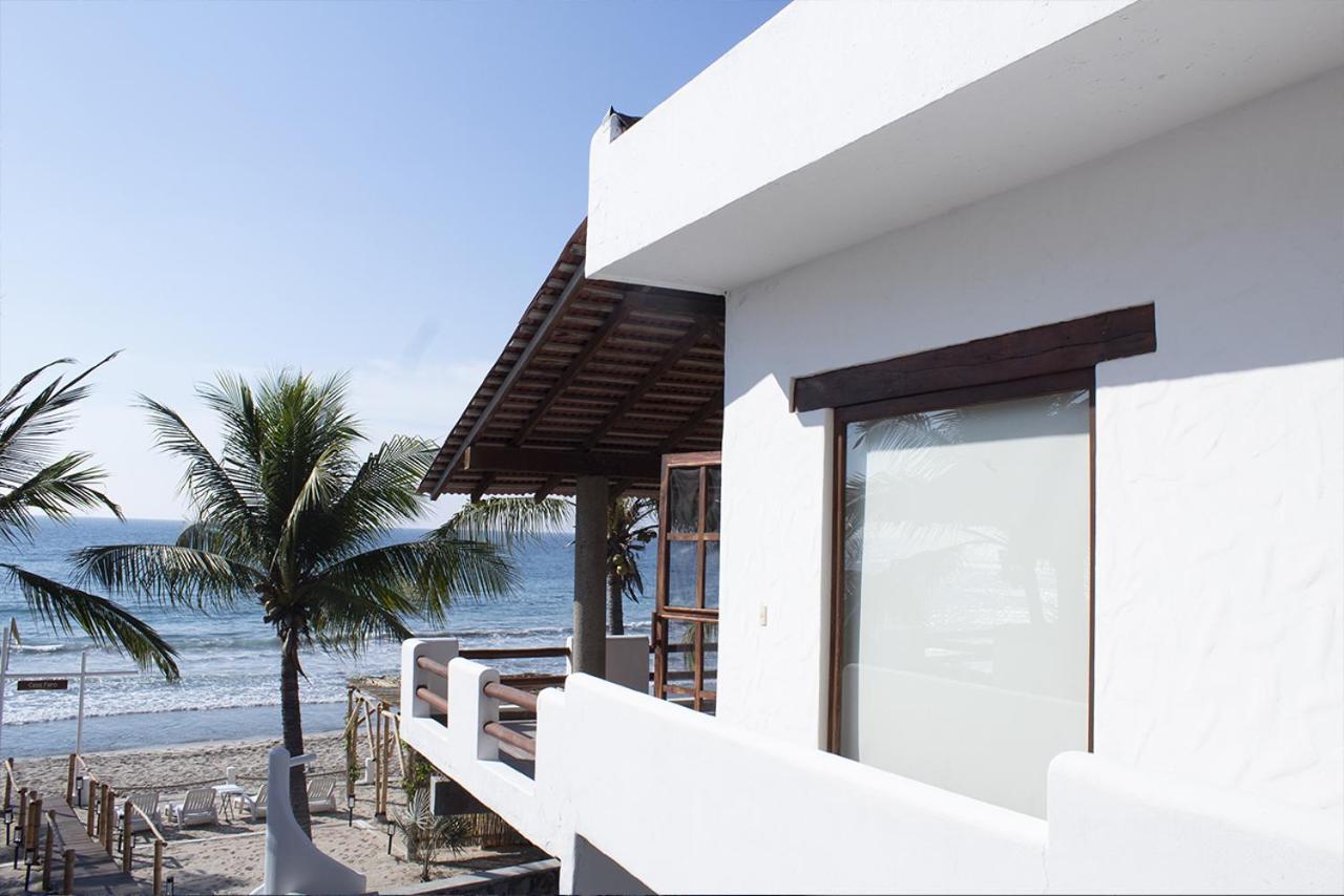 مبيت وإفطار ترونكونيس Casa Faro المظهر الخارجي الصورة