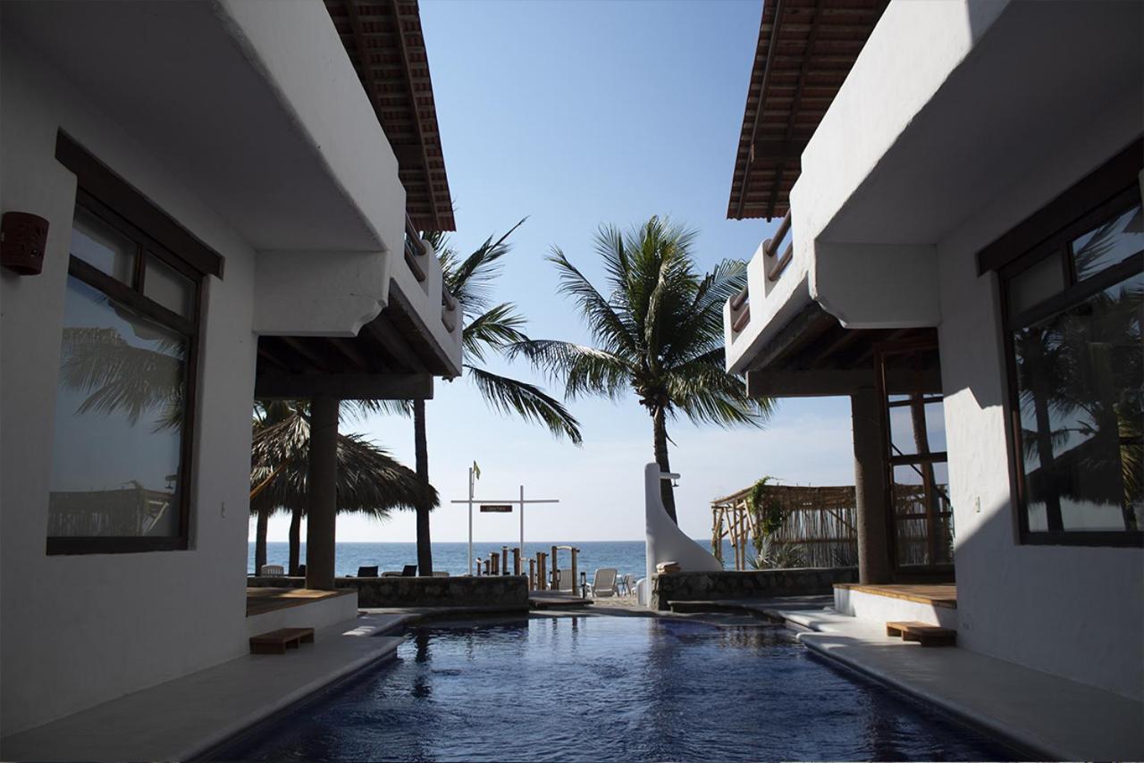 مبيت وإفطار ترونكونيس Casa Faro المظهر الخارجي الصورة
