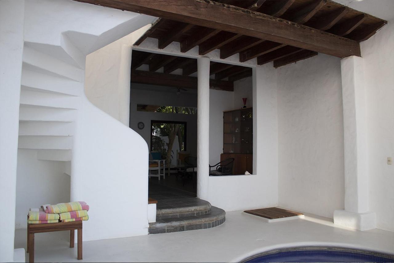 مبيت وإفطار ترونكونيس Casa Faro المظهر الخارجي الصورة