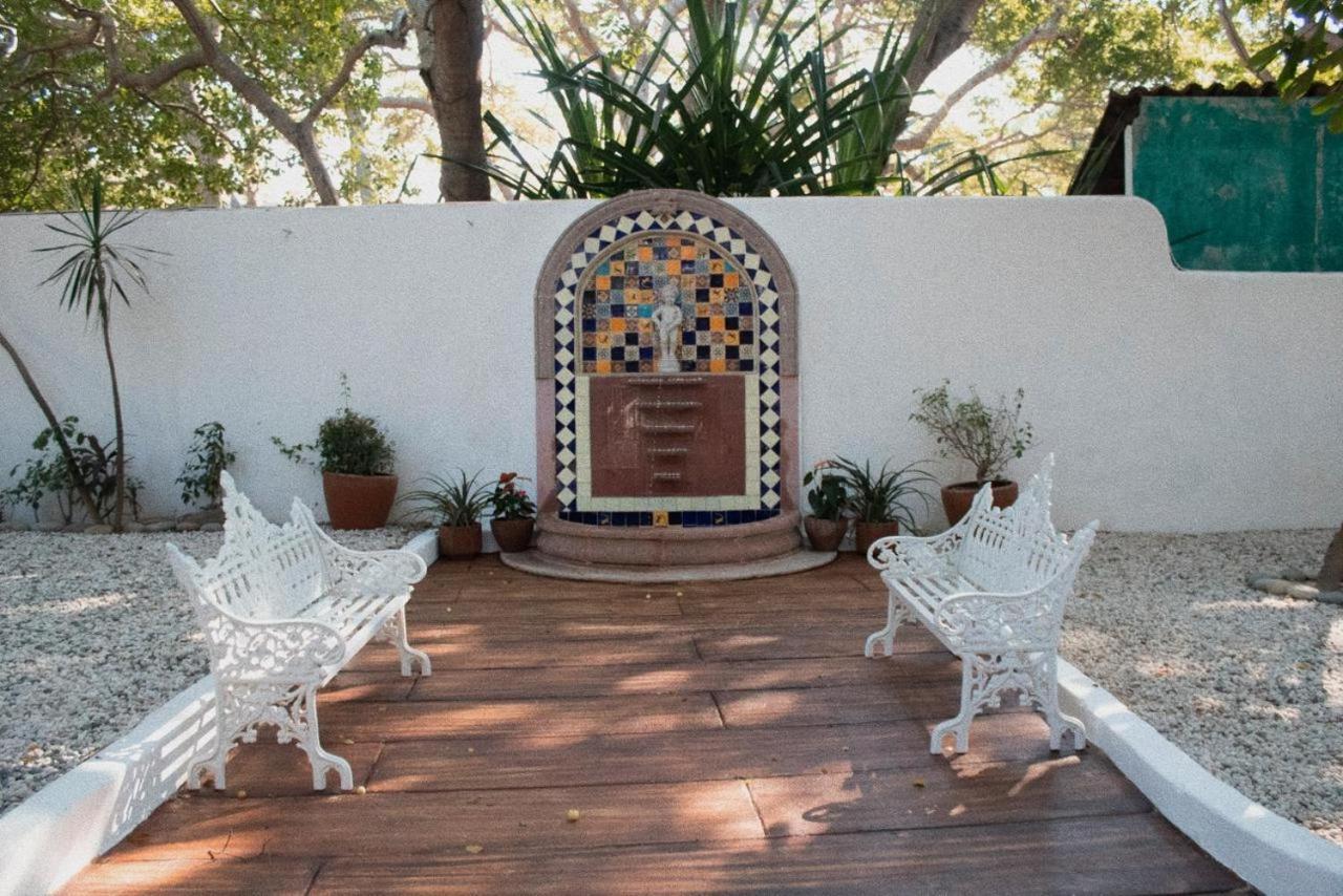 مبيت وإفطار ترونكونيس Casa Faro المظهر الخارجي الصورة