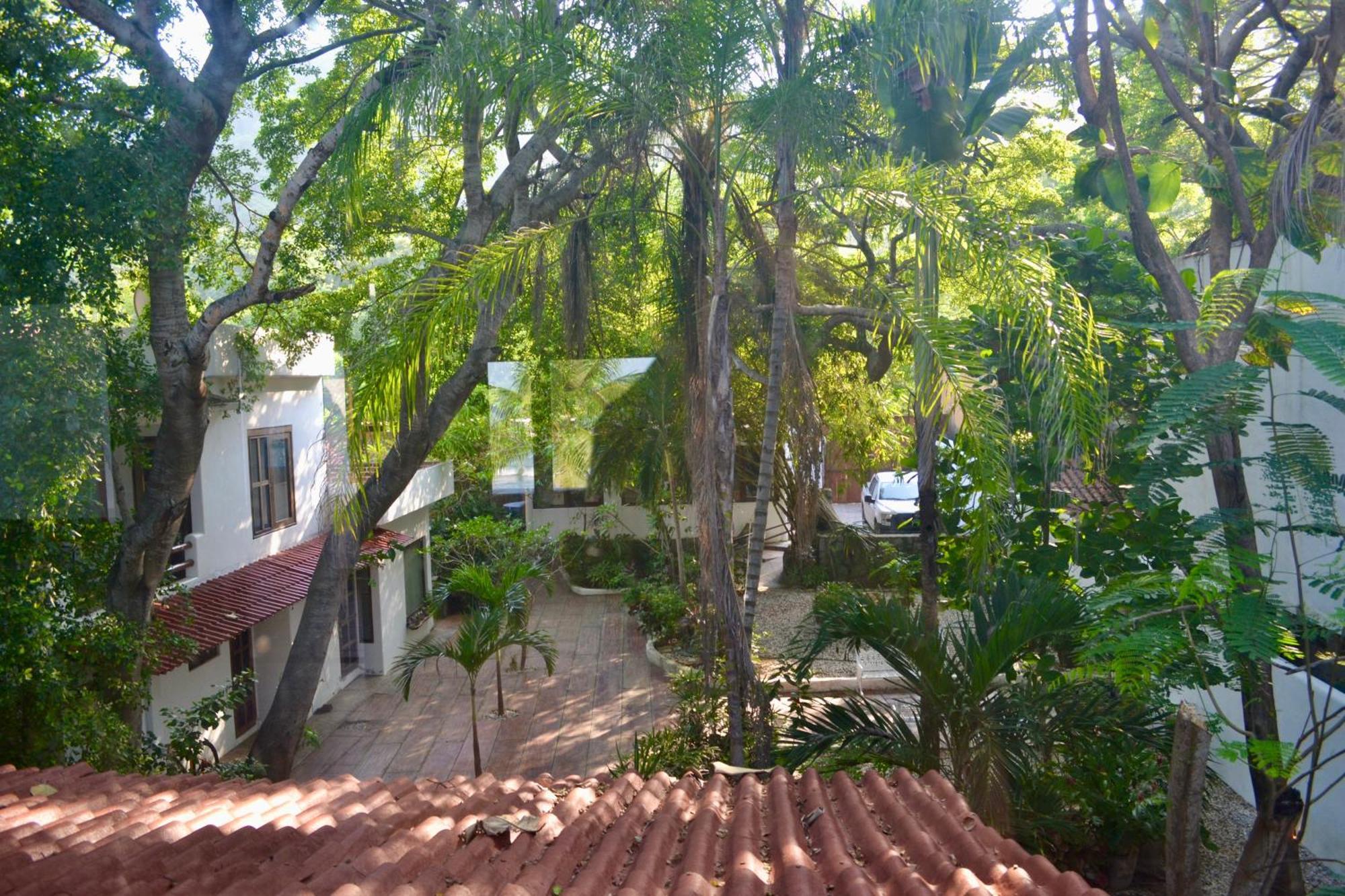 مبيت وإفطار ترونكونيس Casa Faro المظهر الخارجي الصورة