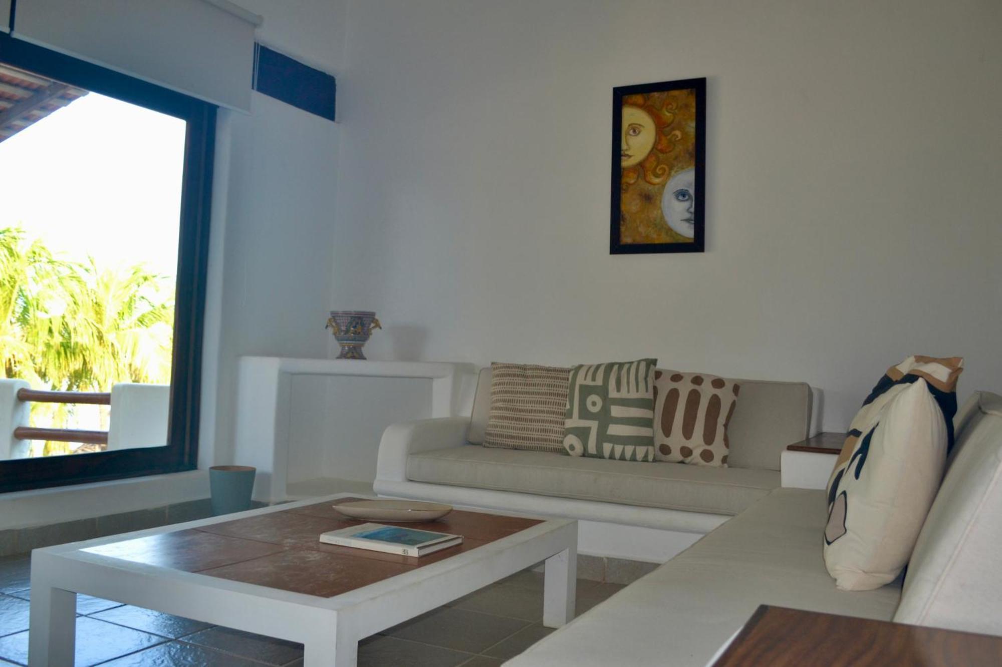 مبيت وإفطار ترونكونيس Casa Faro المظهر الخارجي الصورة